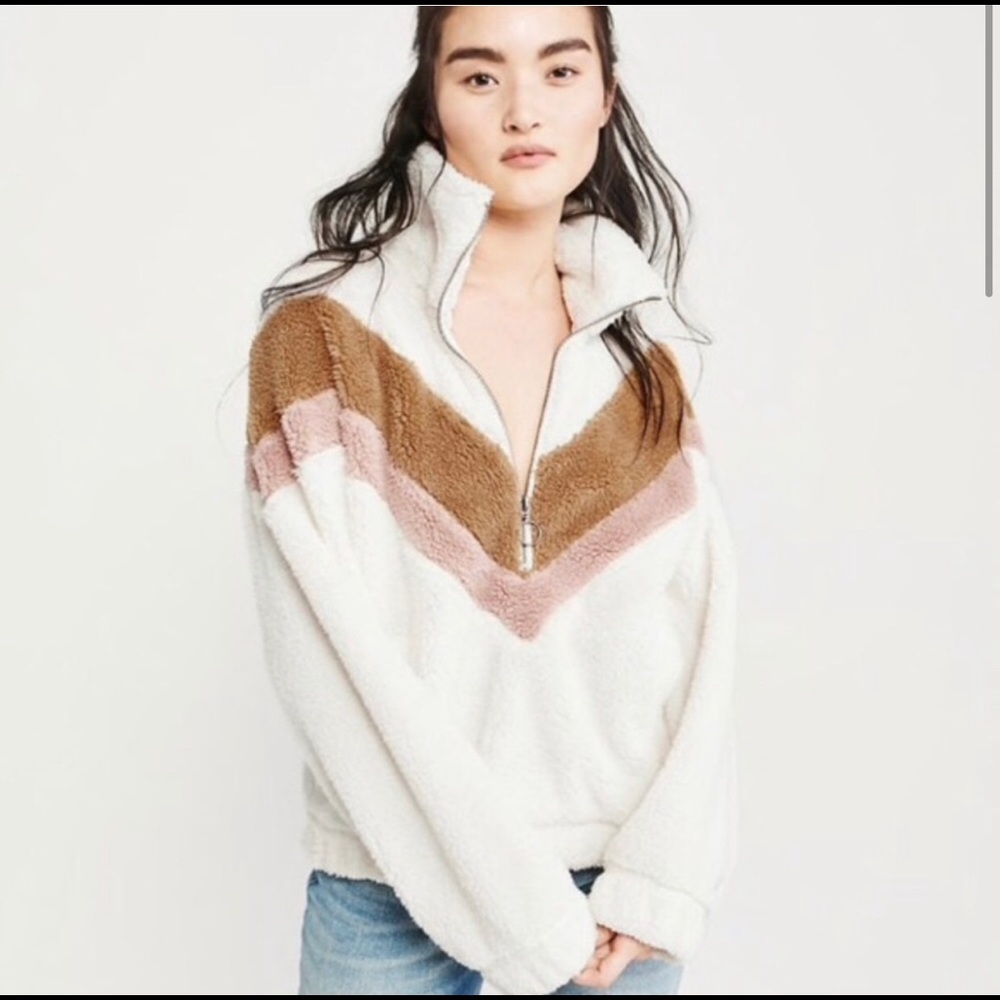 Abercrombie and Fitch Colorblock Sherpa Pullover S